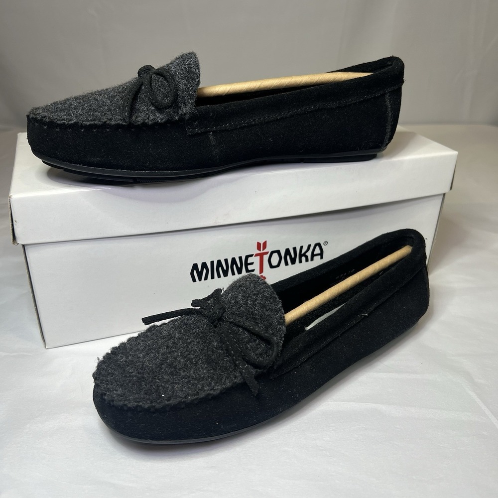 New Minnetonka Women's Missy Moccasin Black Size 6 W/ Box Indoor Outdoor Slip On